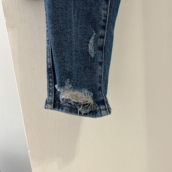 Good American Jeans (25 in) - Picture 2 of 7